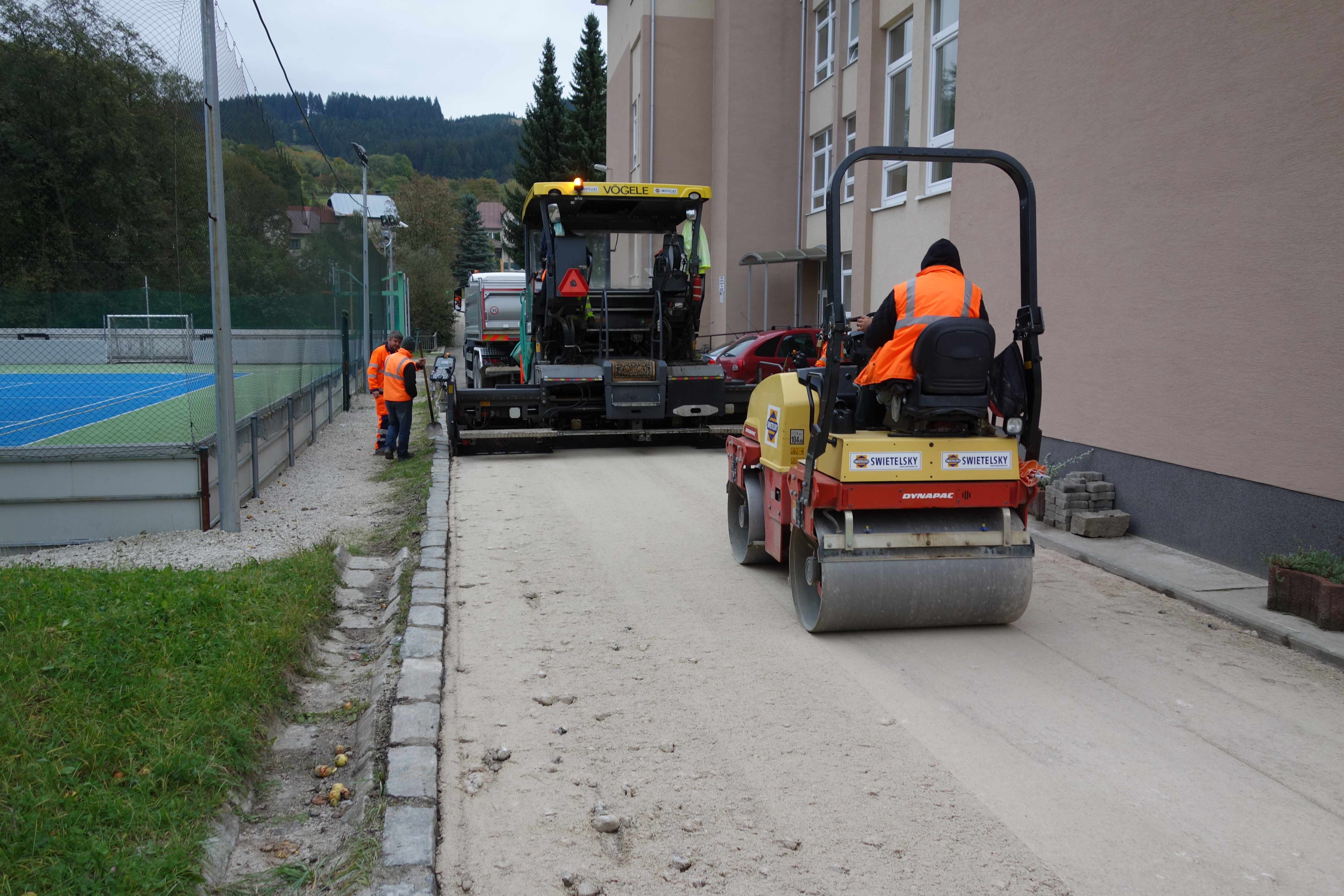 Rekonštrukcia miestnych komunikácii v obci Veľké Rovné - Wegen- en bruggenbouw