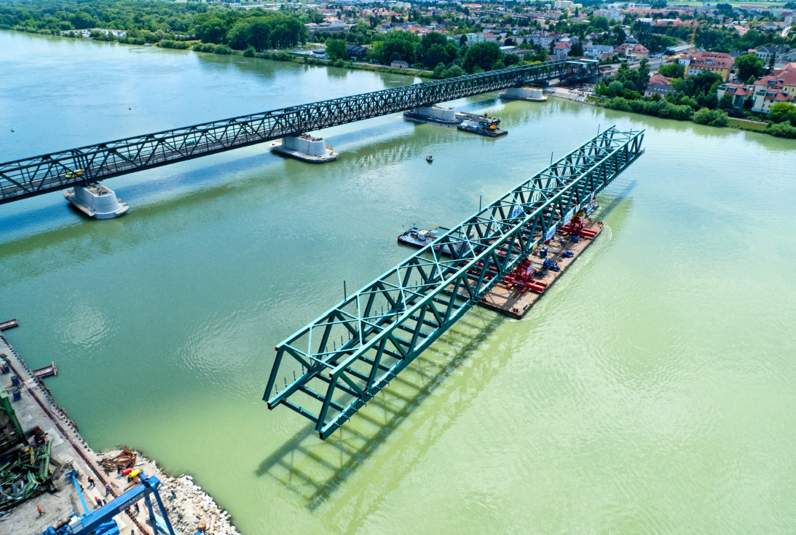 Sanierung Donaubrücke Tulln - Wegen- en bruggenbouw
