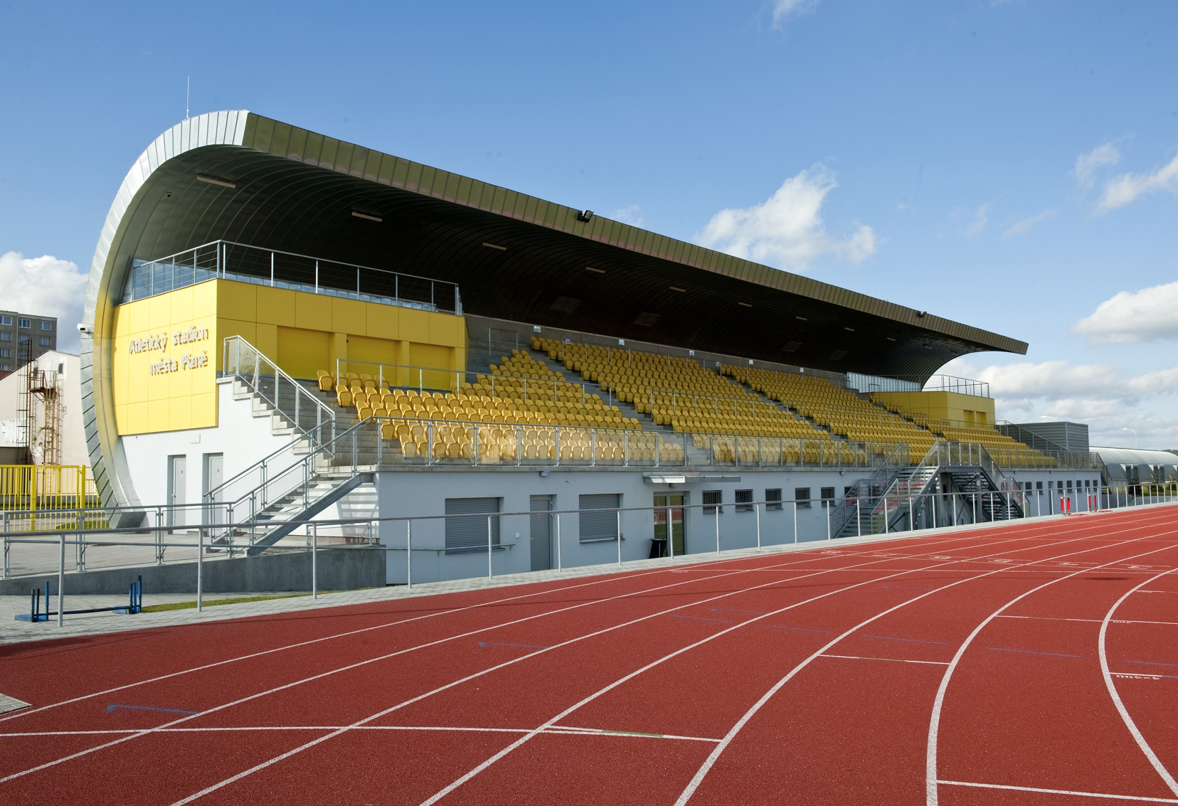 Plzeň - atletický stadion Skvrňany - Bouw