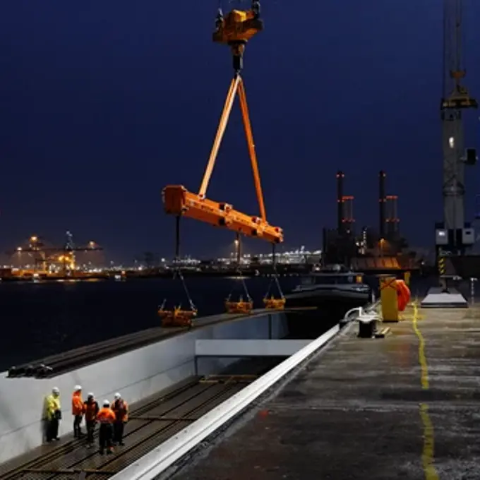 C4601 00 01 29 03 Still002