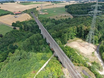 Voorbereidingen op locatie bij project Kassel - Fulda - NL