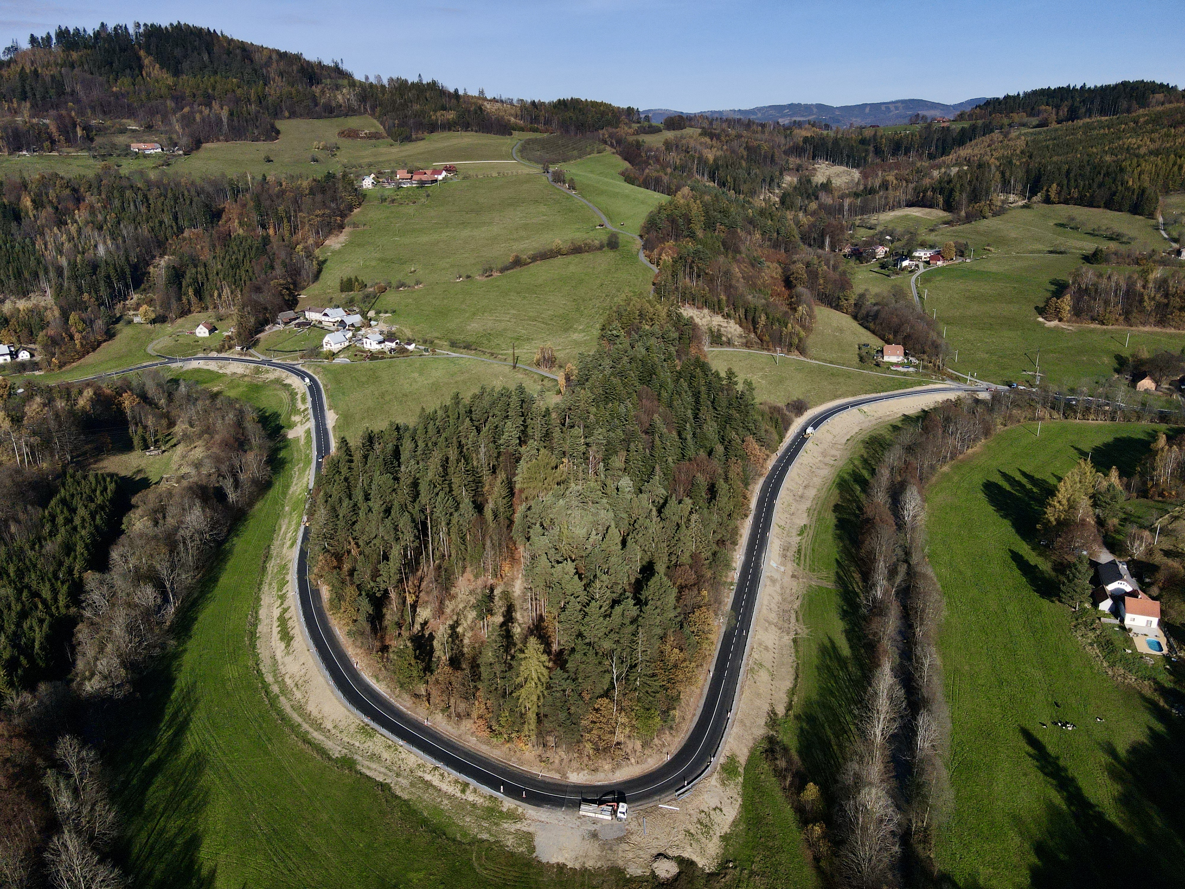 III/05726 – rekonstrukce úseku Velká Lhota – Valašská Bystřice - Wegen- en bruggenbouw