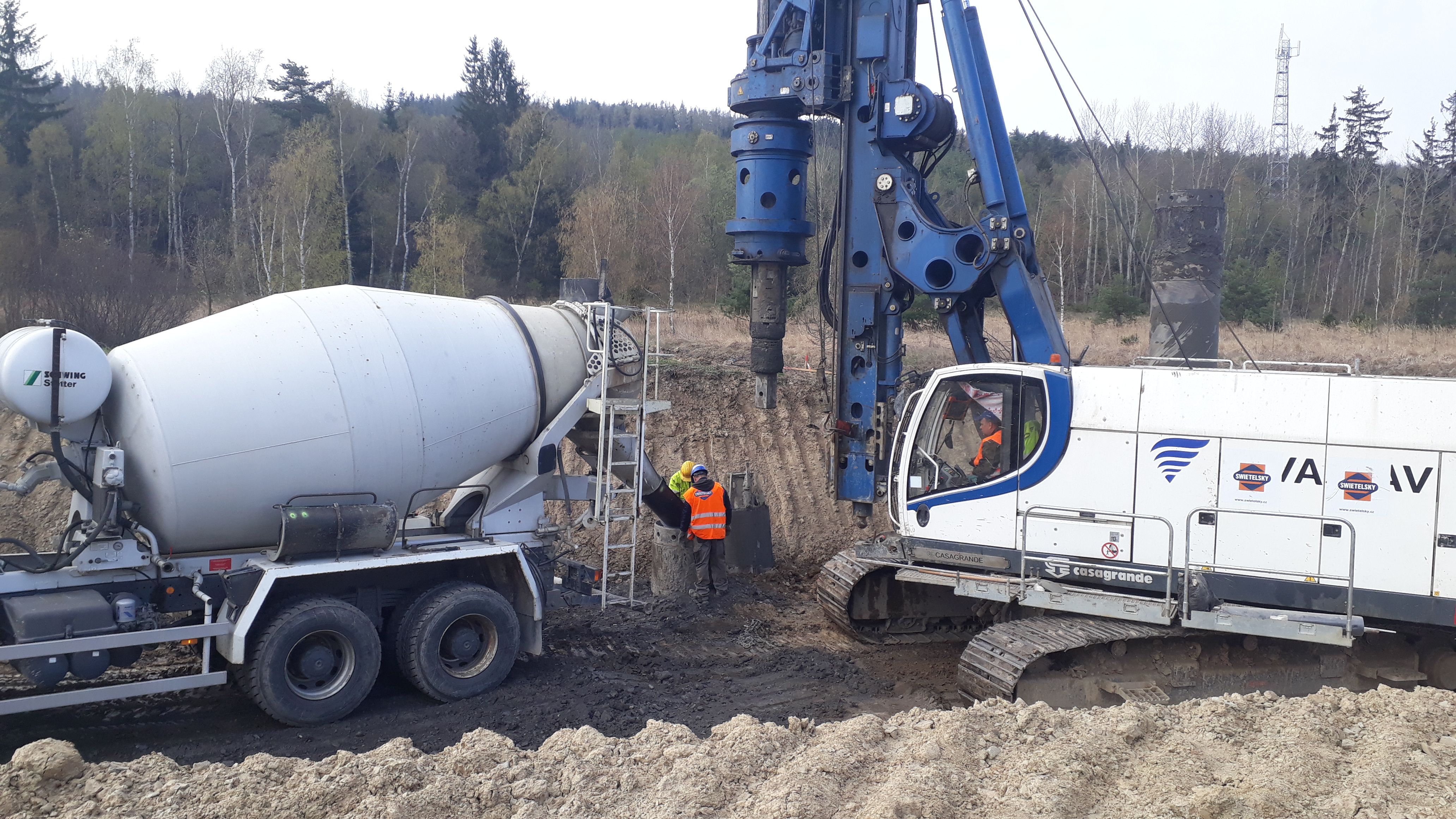 Dálnice D6, Lubenec – založení protihlukové stěny             - Gespecialiseerde competenties