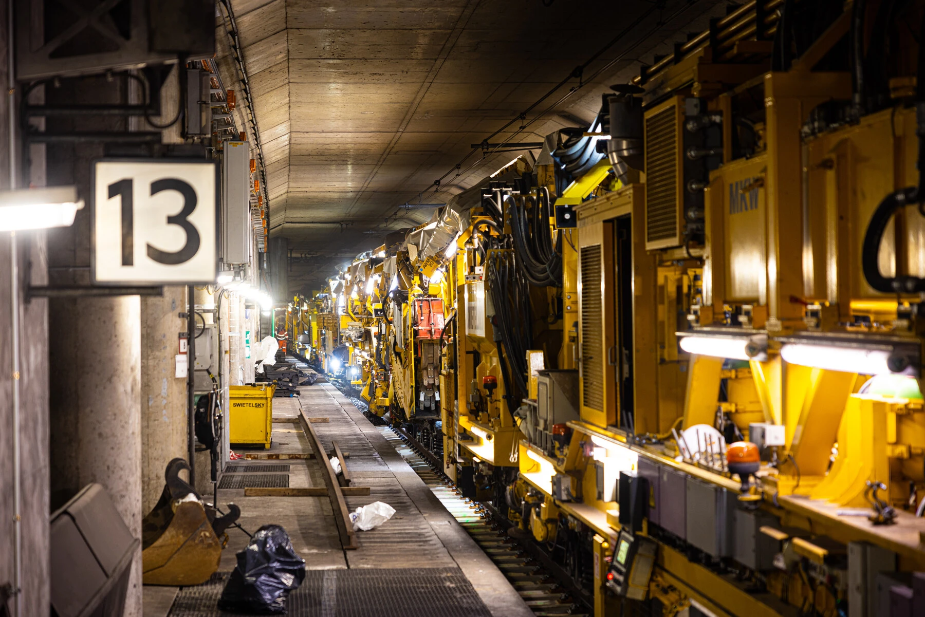 Web 20230228 114126 SV8170