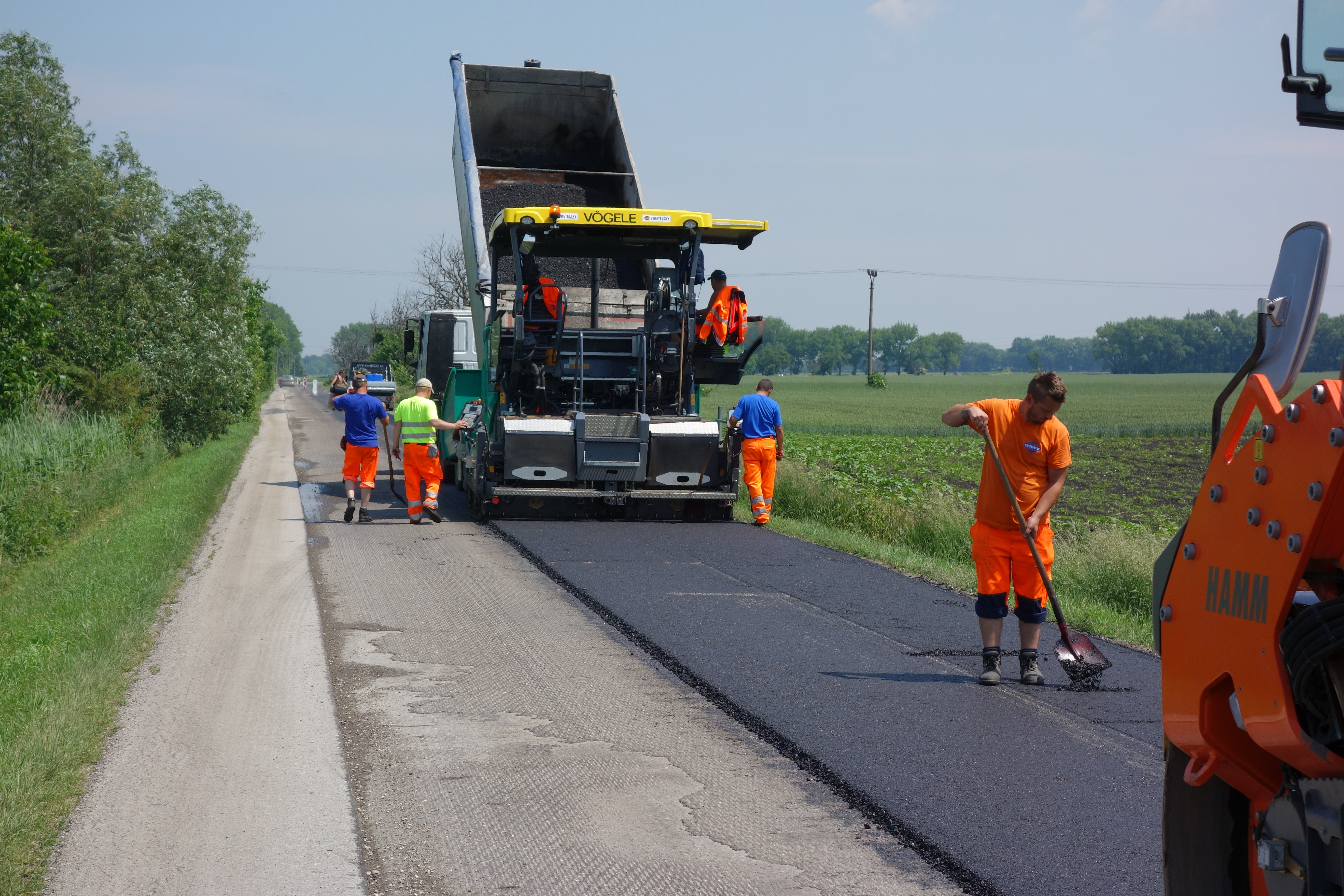 Rekonštrukcia cesty Kráľov Brod - Wegen- en bruggenbouw