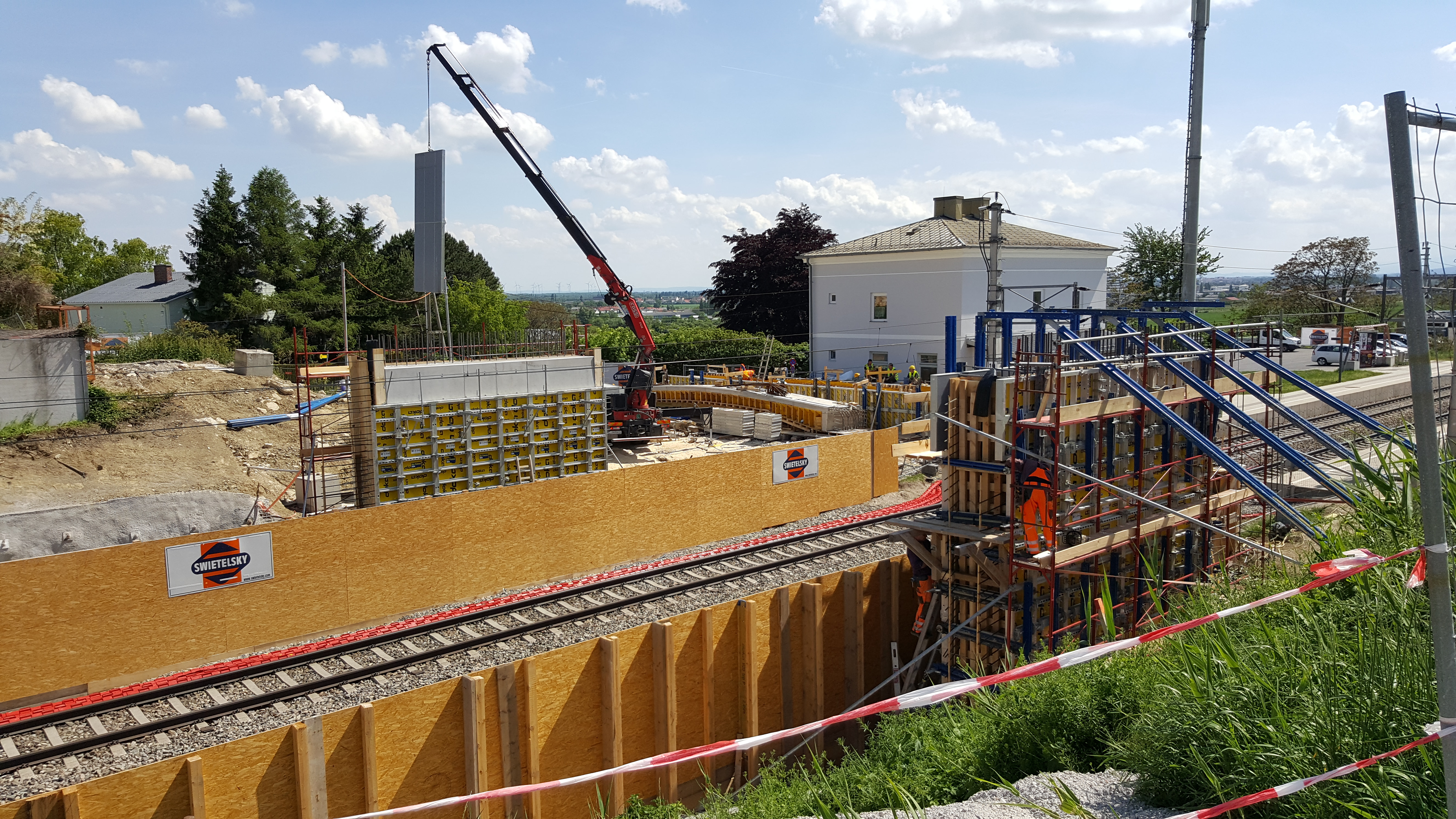 Überfahrtsbrücke Kottingbrunn - Wegen- en bruggenbouw